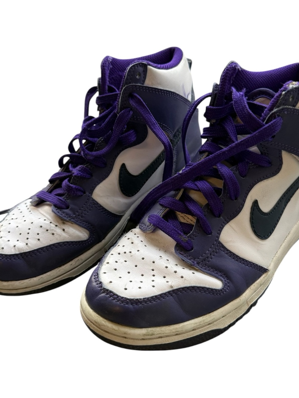 Nike High Top Sneakers in White and Purple